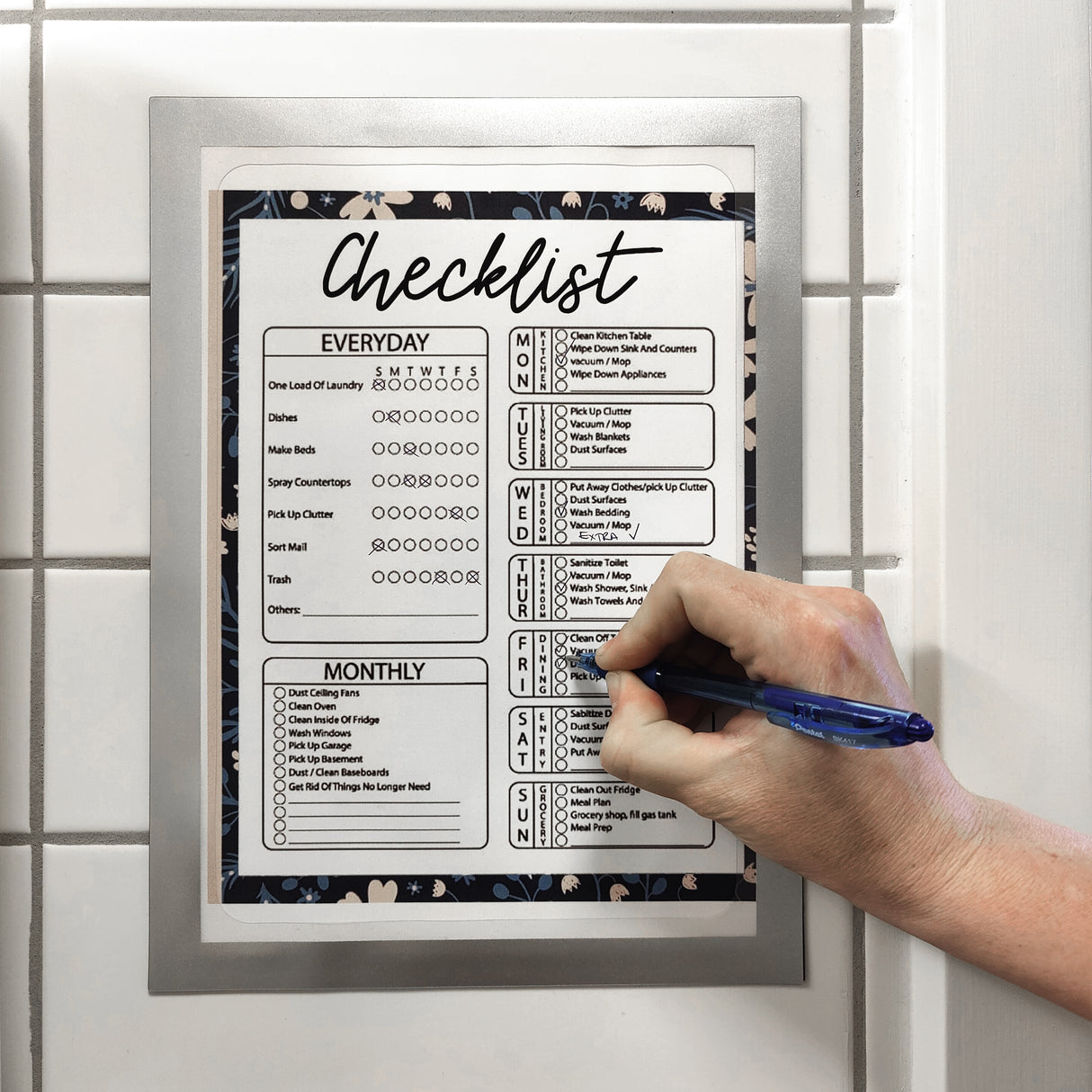 Magnetic pocket A4, Silver w/writing field