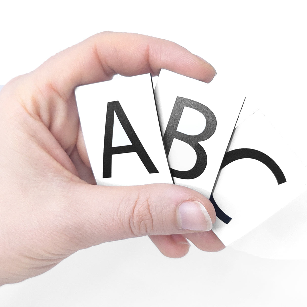 Magnetic letters A-Å - Magnetic foil 3x4.5 cm.