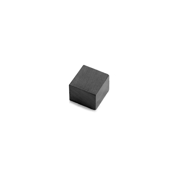 Ferrite magnet, Block 7x7x5 mm.