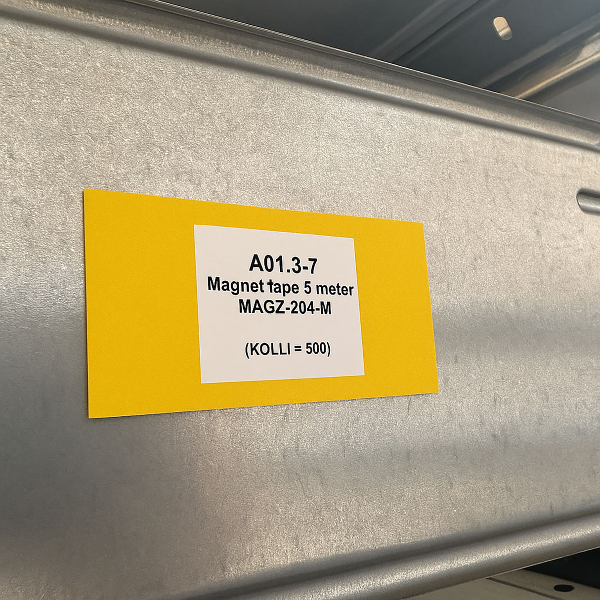 Shelf front magnet, Yellow - 8x4 cm.