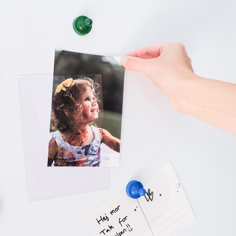 Magnetic pocket 10x15 cm., White w/quickload