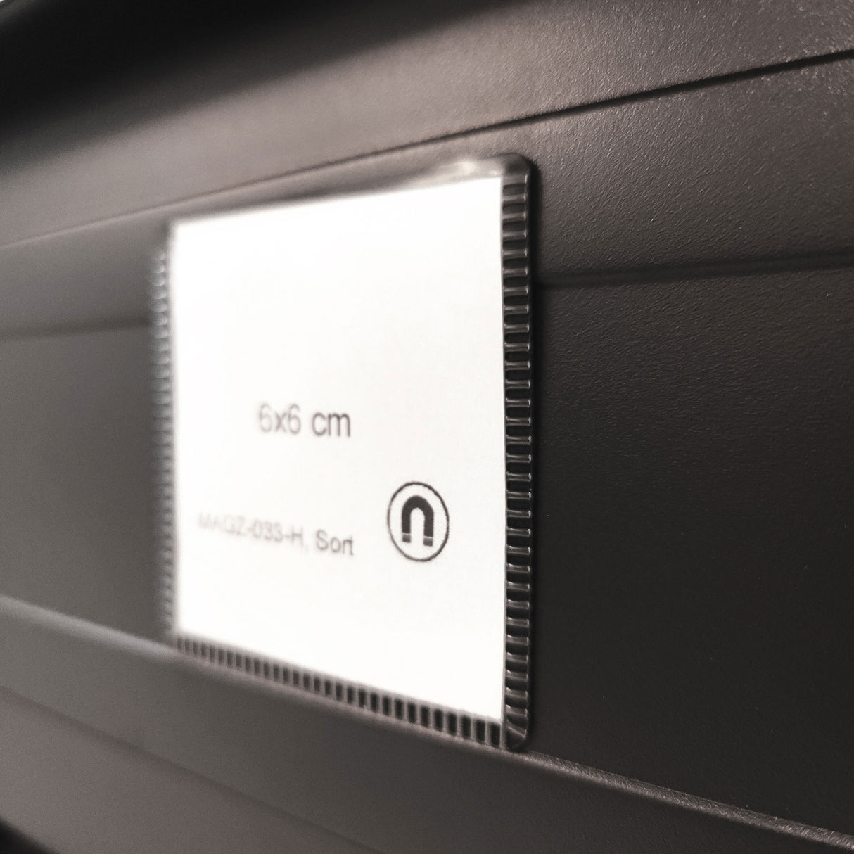 Magnetic pocket 6x6 cm, Black