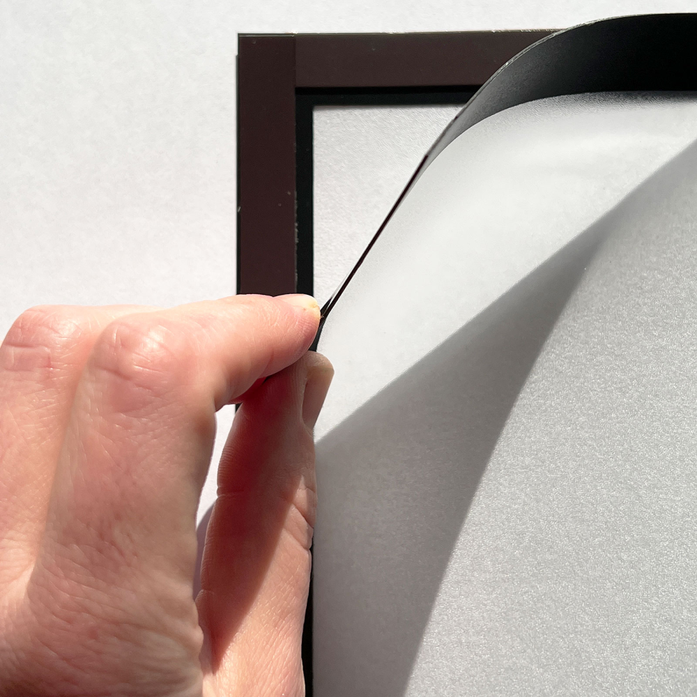 Window display A4 w/magnetic frame, Black