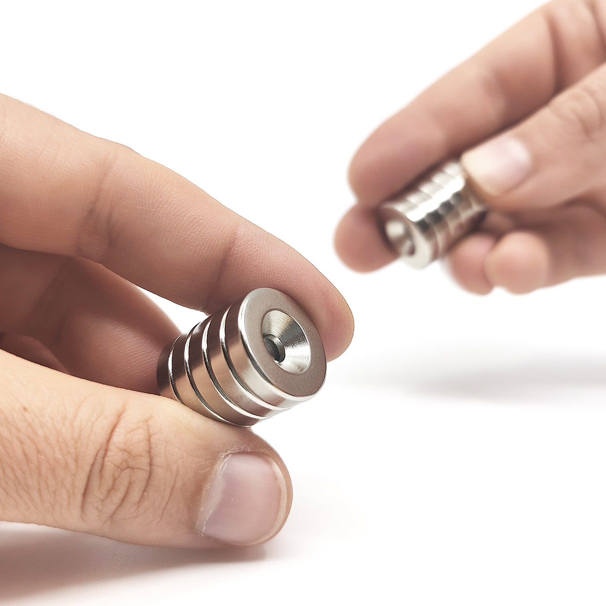 Countersunk magnets 18x4 mm. (N + S), 10-pack