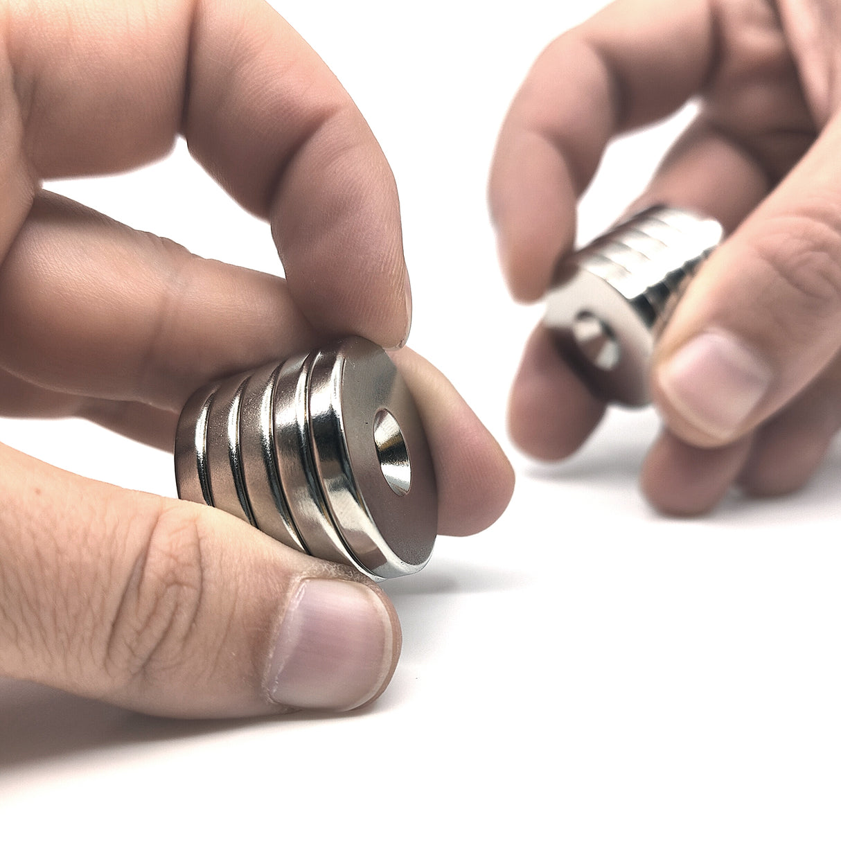 Countersunk magnets 27x4 mm. (N + S), 10-pack